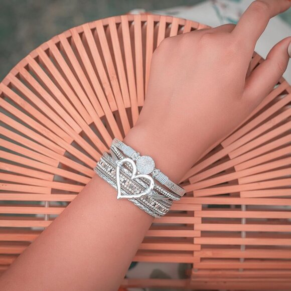 Heart Leather Wrap Bracelet Silver Boho Cuff Rhinetone Magnetic Clasp Women - Picture 4 of 9